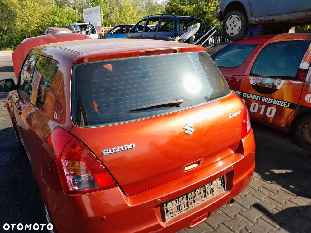 Klapa tylna pokrywa bagażnika Suzuki Swift IV 04-10r. ZFS - 3