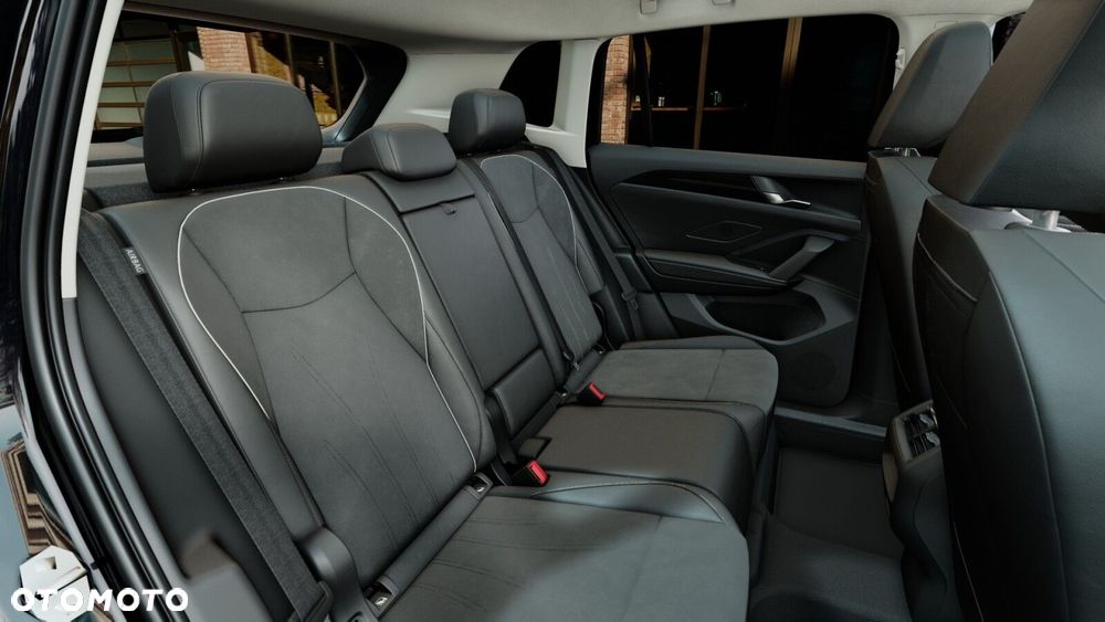 Volkswagen Tiguan 2.0 TSI 4Mot Elegance DSG - 10