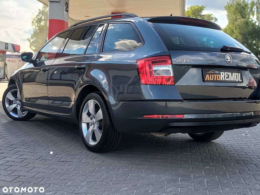 Skoda Octavia 2.0 TDI DSG Ambition - 4