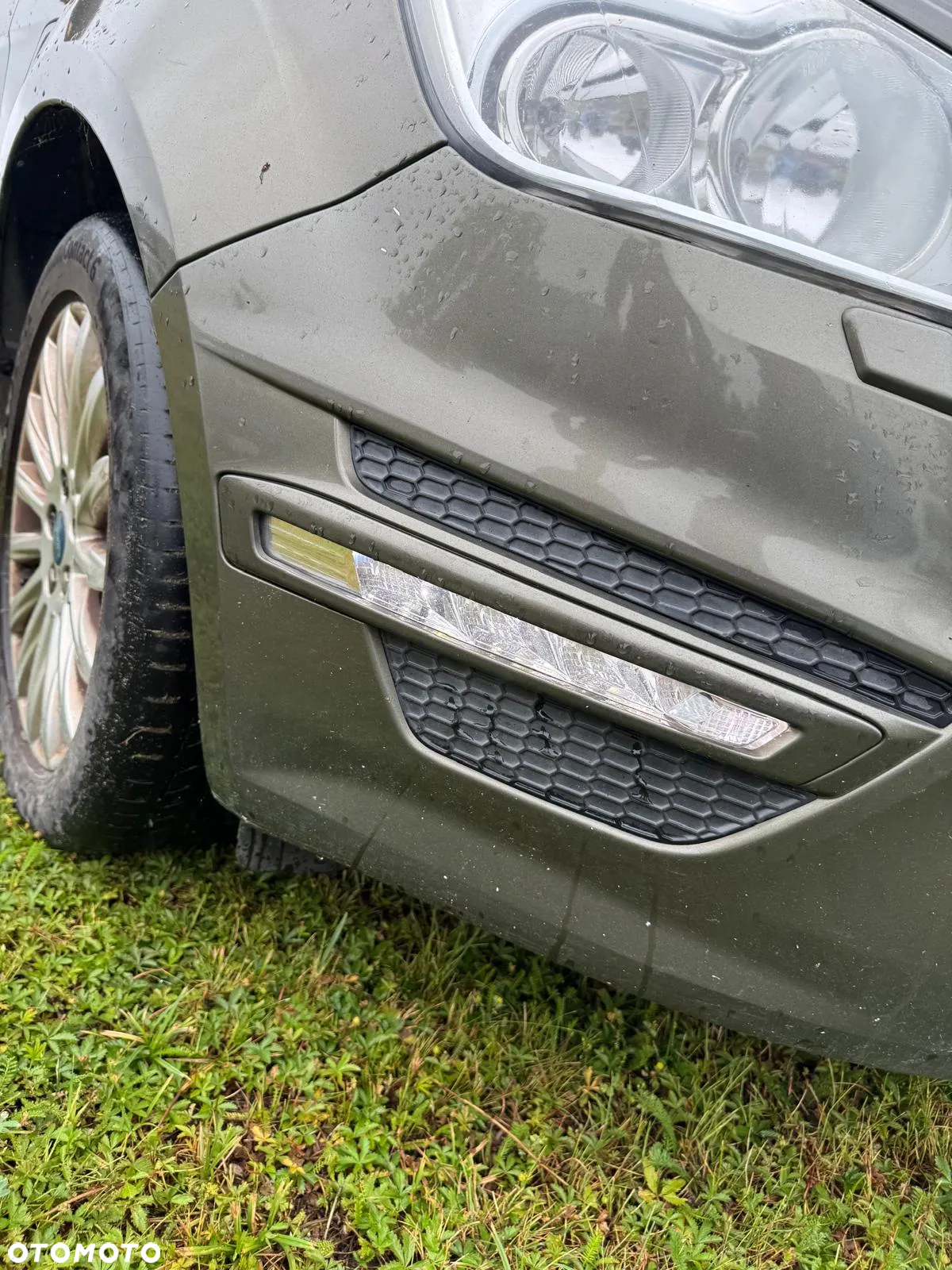 Ford S-Max - 8