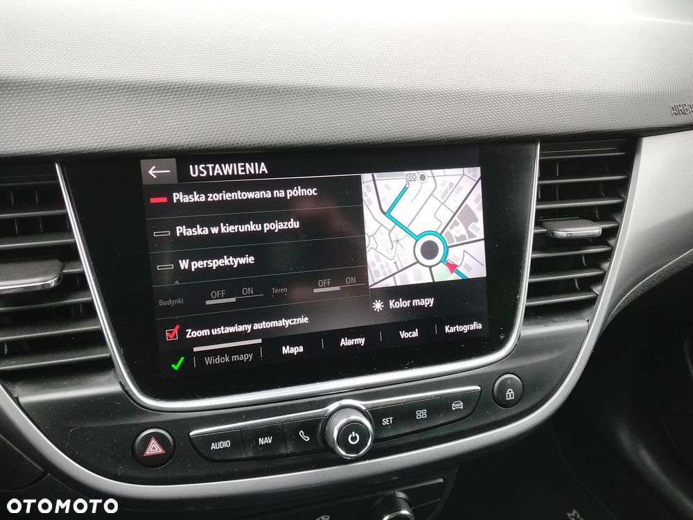 Opel Crossland X - 30