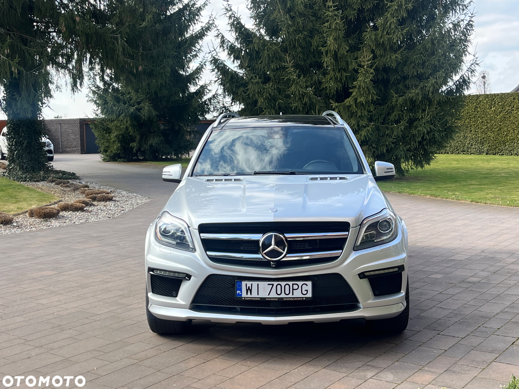 Mercedes-Benz GL 63 AMG 4Matic AMG Speedshift Plus 7G-TRONIC - 35