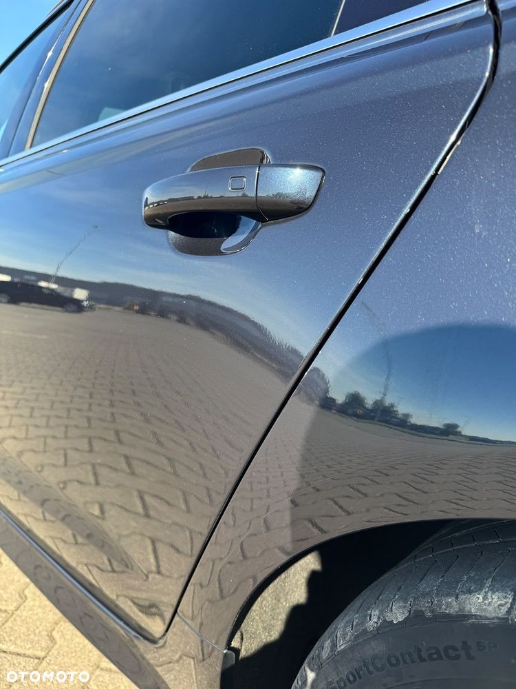 Audi A6 Avant - 30