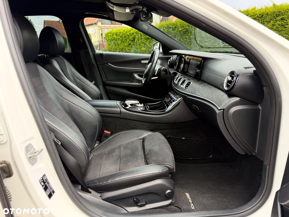Mercedes-Benz Klasa E 220 d 9G-TRONIC - 20