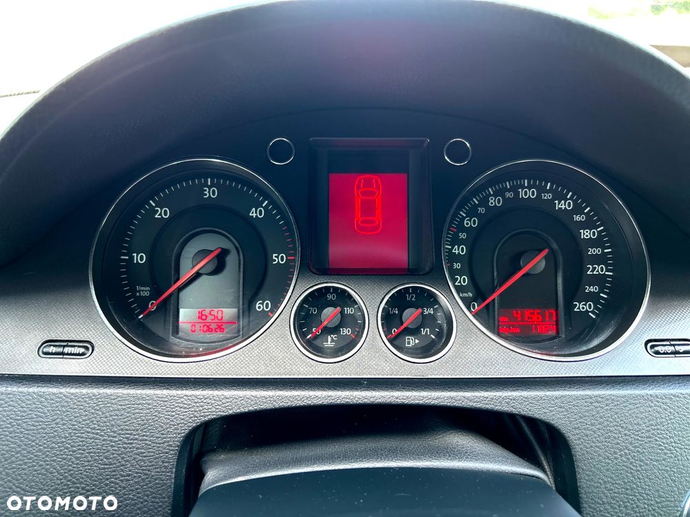Volkswagen Passat 1.9 TDI Comfortline - 20