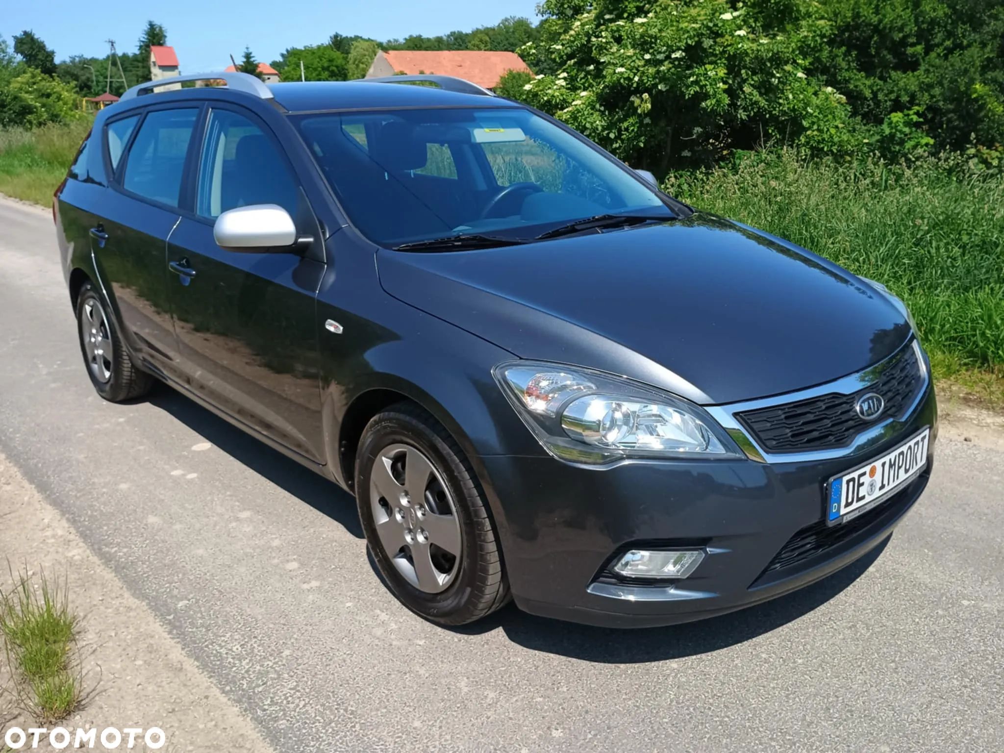 Kia Ceed - 1