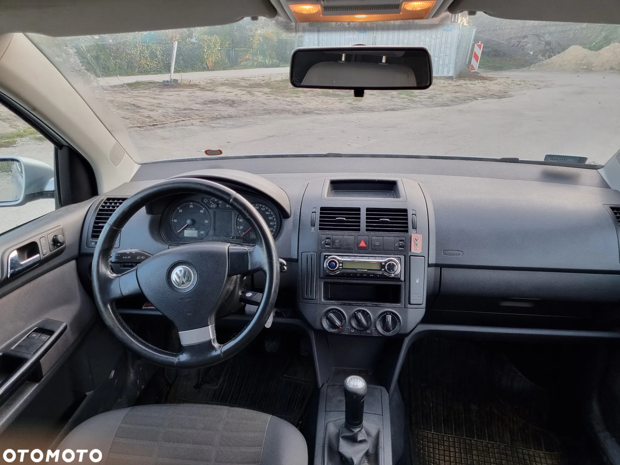 Volkswagen Polo 1.4 TDI Comfortline - 4