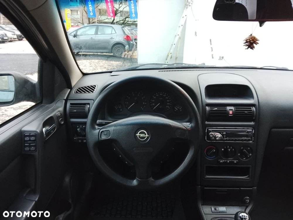 Opel Astra - 6