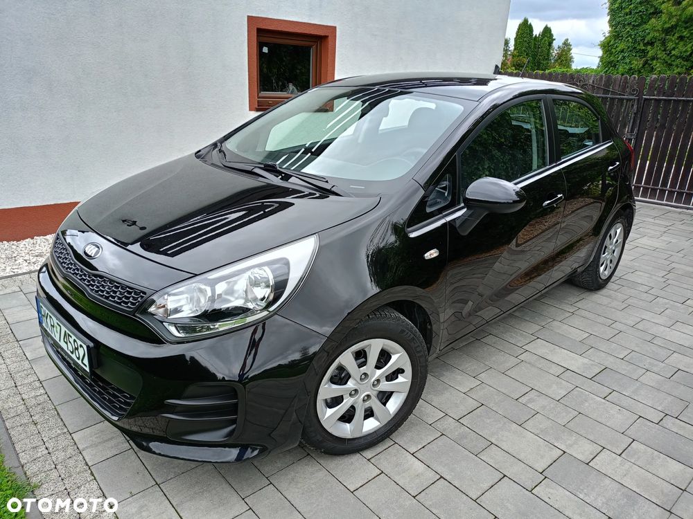 Kia Rio 1.2 Dream Team Edition - 2