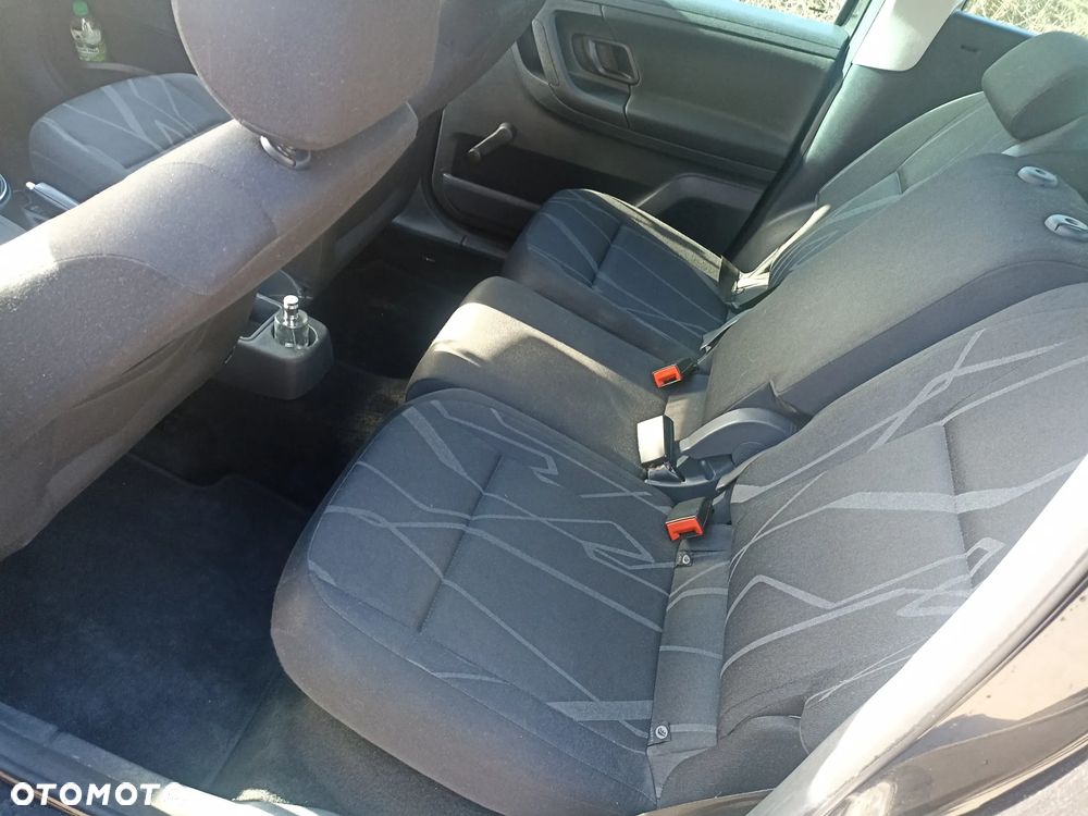 Skoda Roomster 1.2 TSI PLUS EDITION - 6