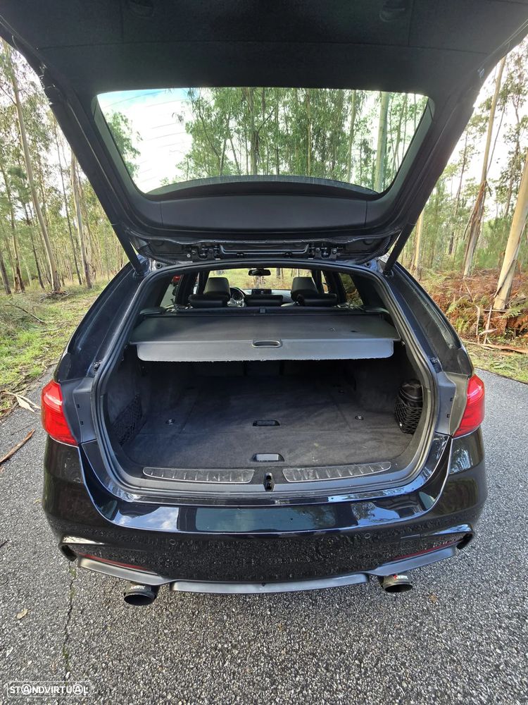 BMW 320 d Auto Pack M - 16