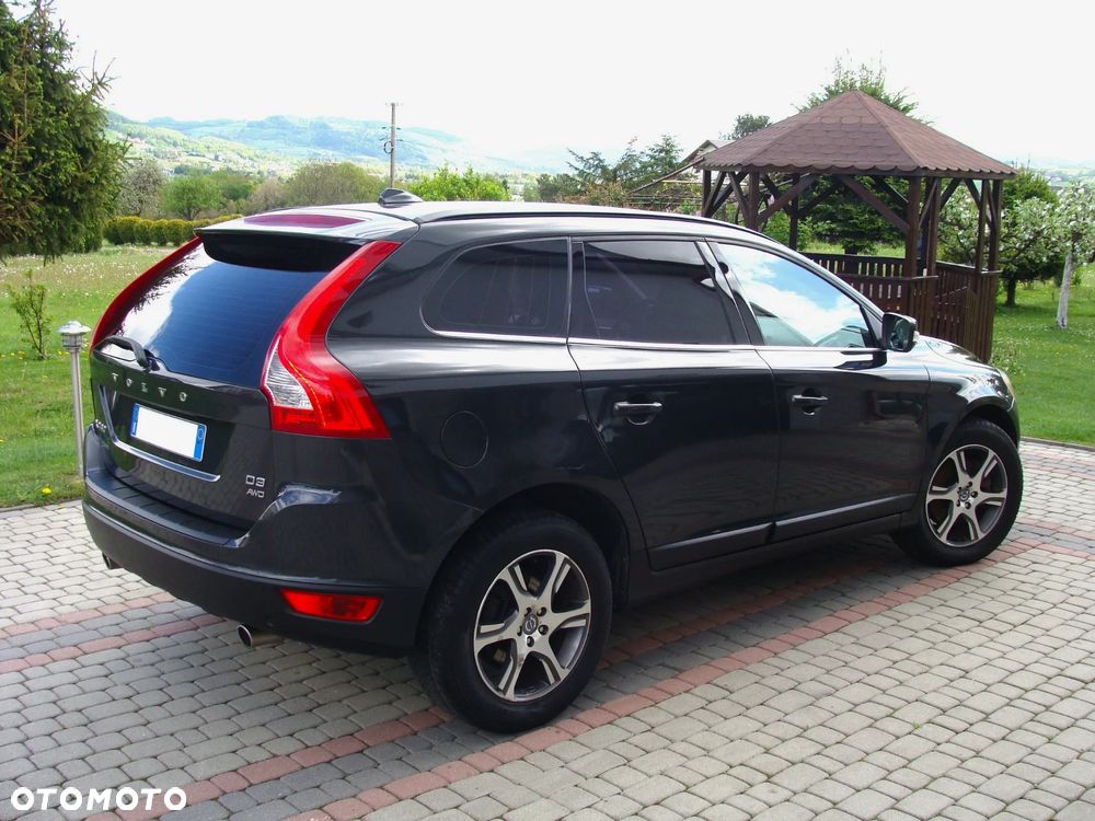 Volvo XC 60 D3 AWD Momentum - 3