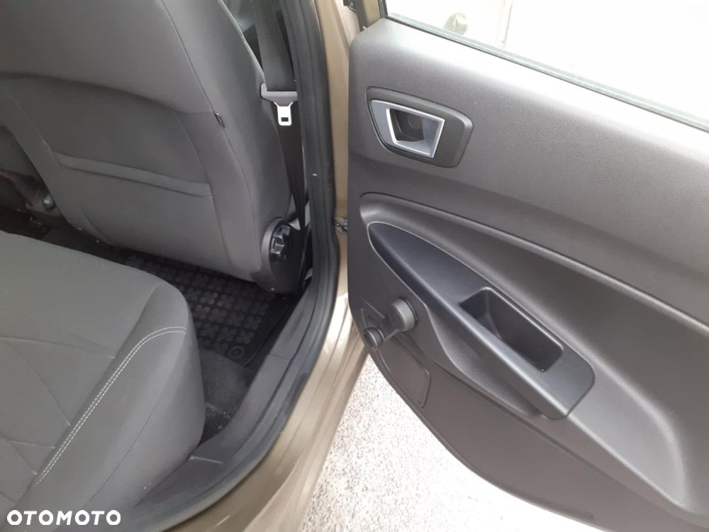 Ford Fiesta 1.4 Gold X EU5 - 15