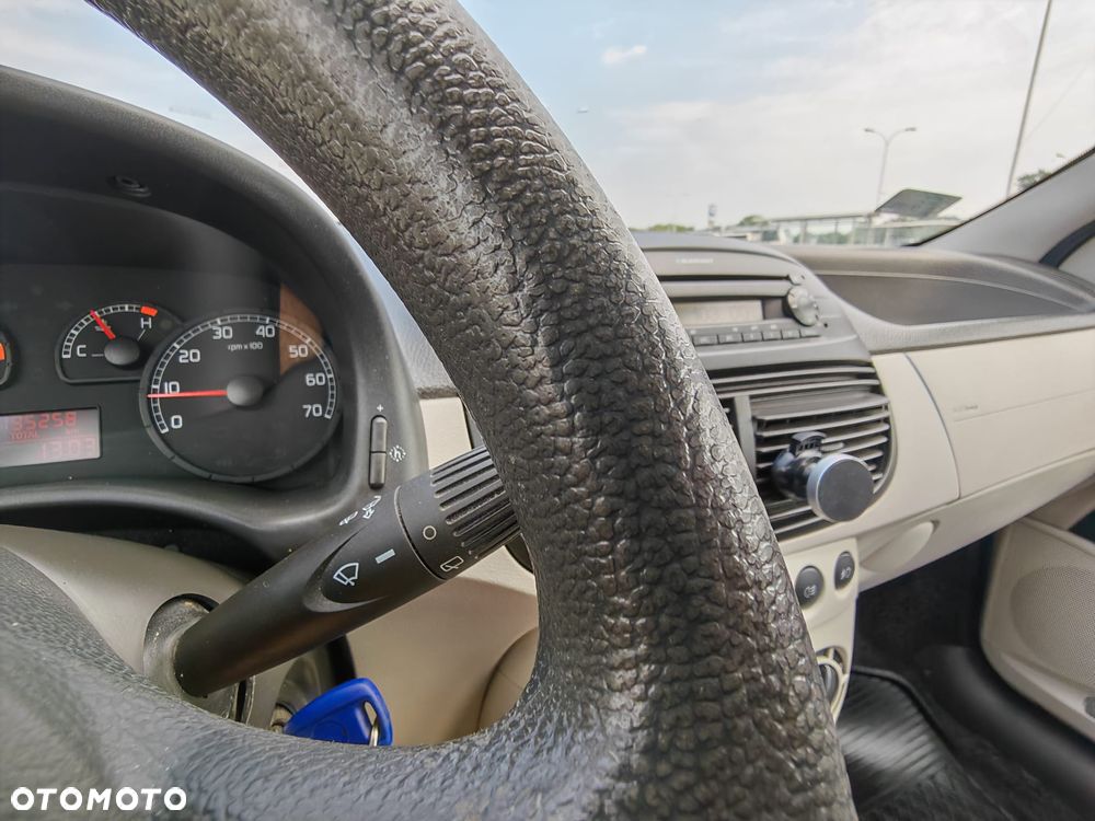 Fiat Punto 1.2 8V ELX - 22