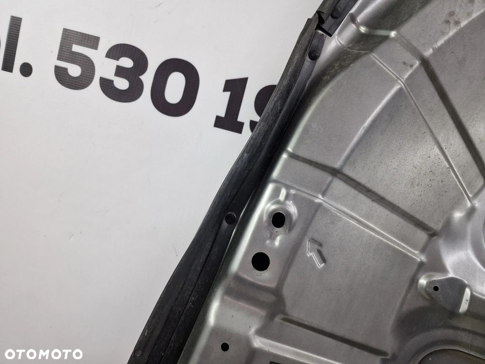 NISSAN NAVARA NP300 D23 15- MASKA + KOMPLET WEWNĘTRZNYCH USZCZELEK OD SPODU MASKI , NR AUKCJI NM14 - 22