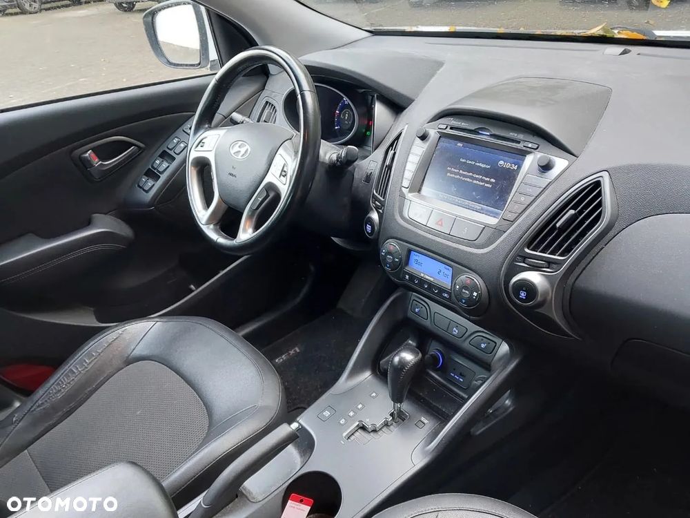 Hyundai ix35 - 25