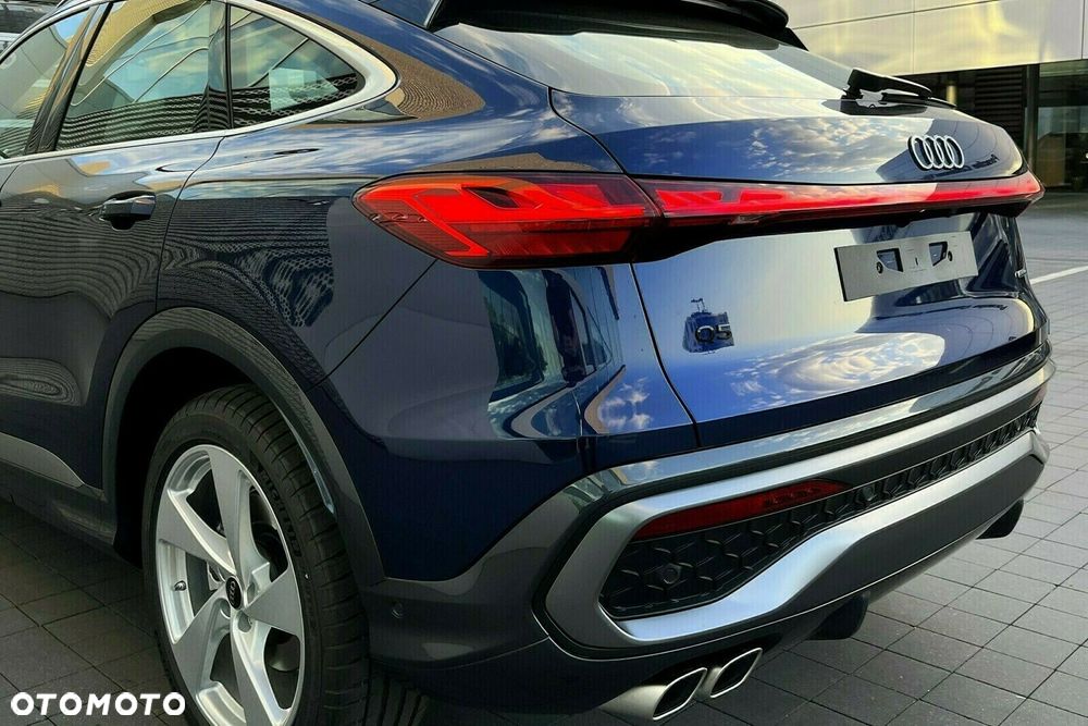 Audi Q5 Sportback - 10