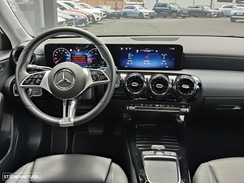 Mercedes-Benz A 200 Style Plus Aut. - 8