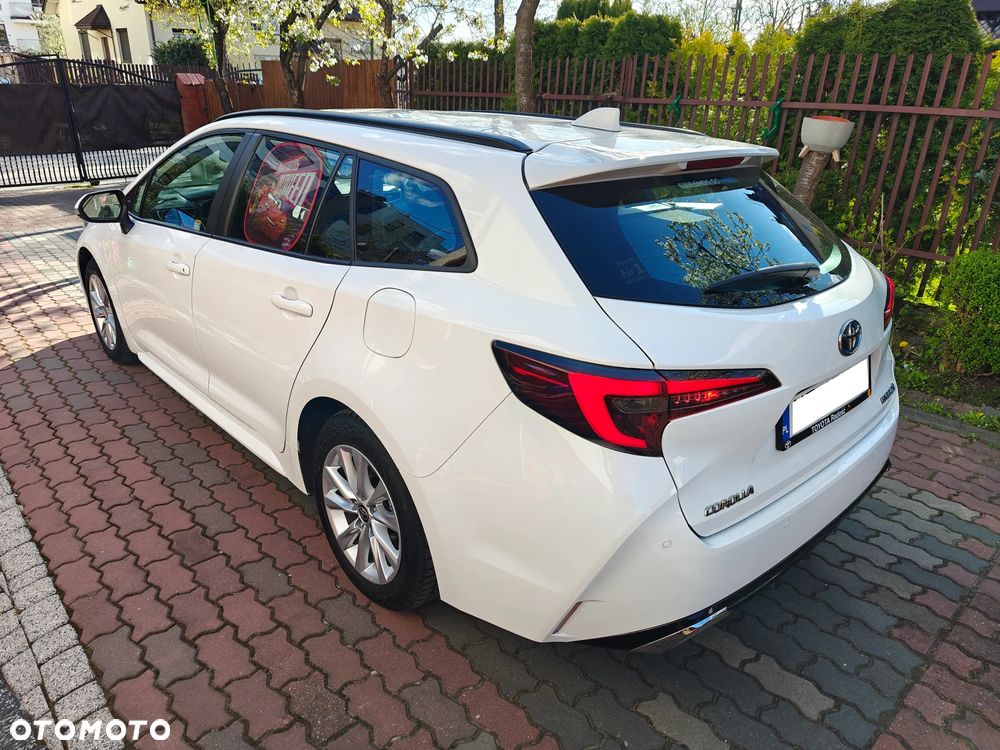 Toyota Corolla 1.8 Hybrid Comfort - 3