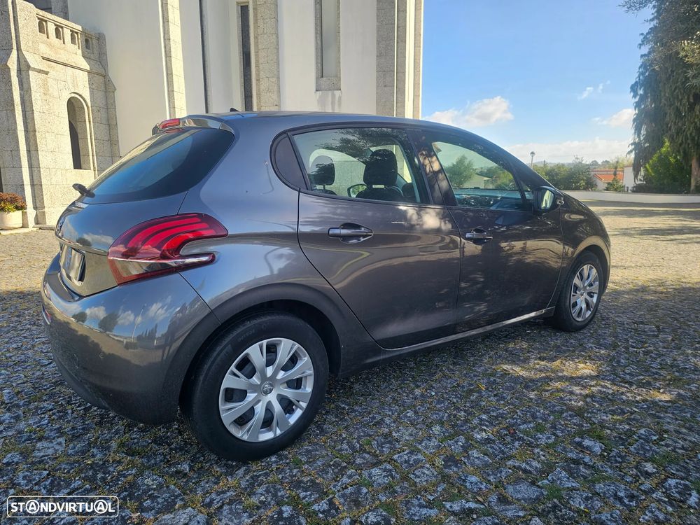 Peugeot 208 BlueHDi 100 Active - 4