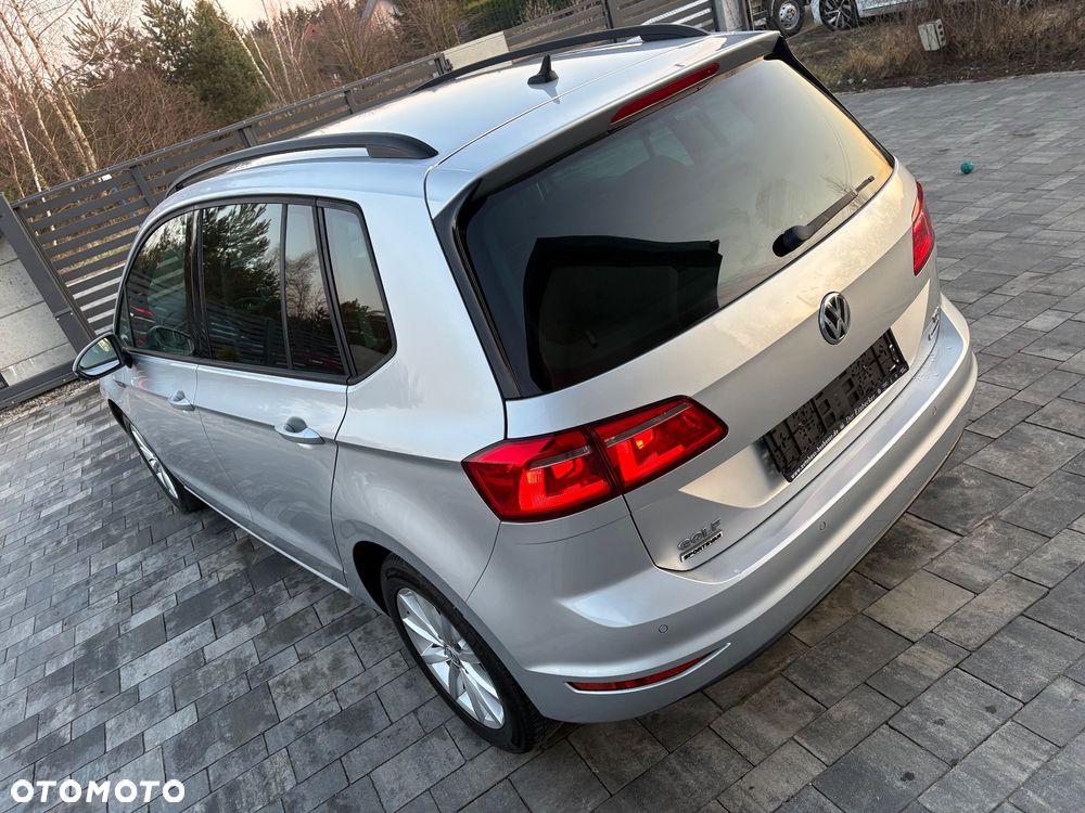 Volkswagen Golf 1.2 TSI BlueMotion Technology Lounge - 27