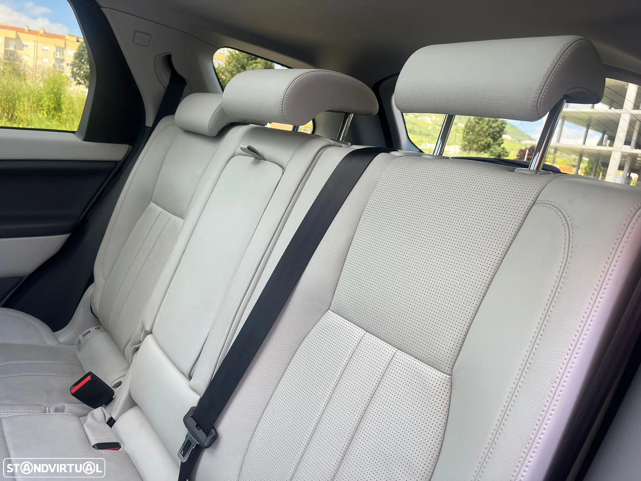 Land Rover Discovery Sport - 52