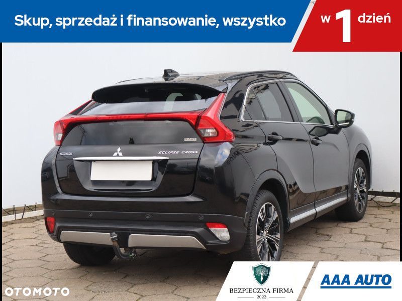 Mitsubishi Eclipse Cross - 6