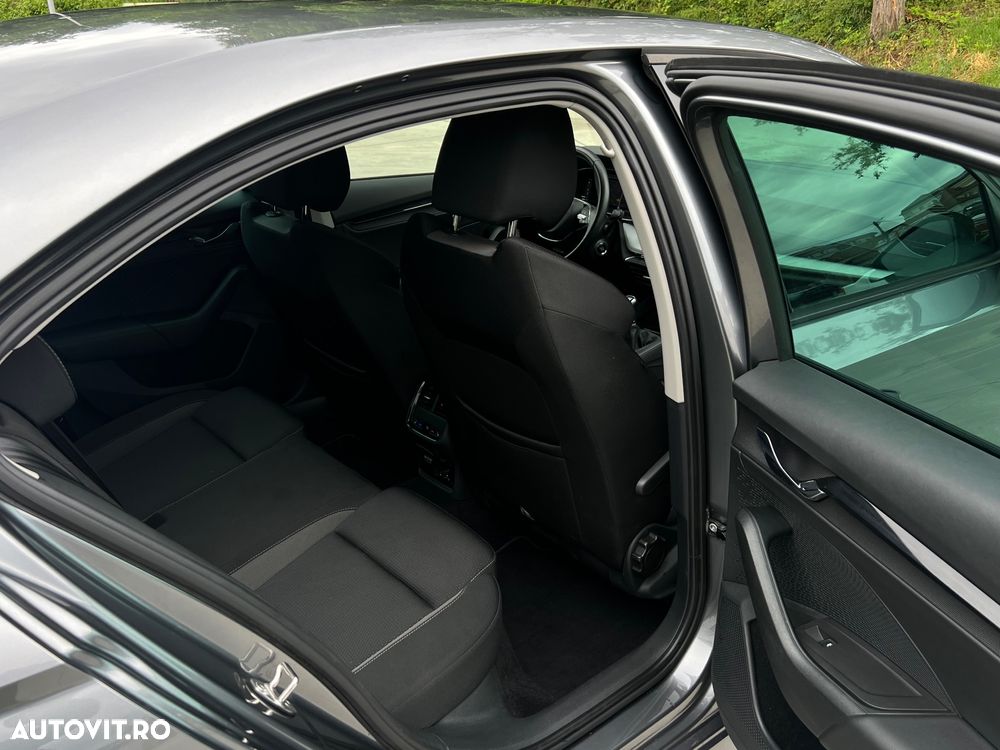 Skoda Octavia 2.0 TDI Tour - 7