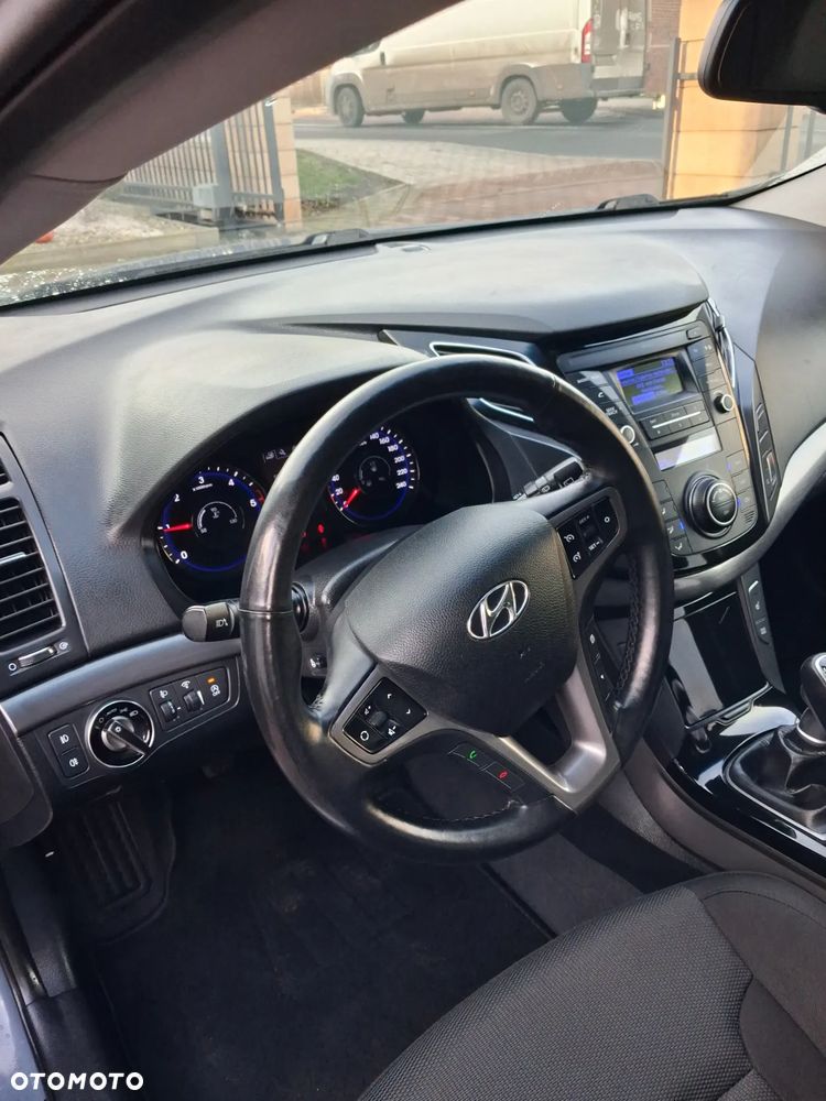 Hyundai i40 - 13