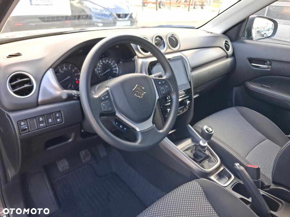 Suzuki Vitara 1.4 Boosterjet Premium 2WD - 9