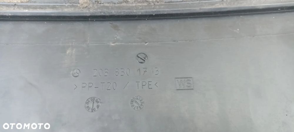 MERCEDES W209 CLK PODSZYBIE PLASTIKOWE EUROPA - 7