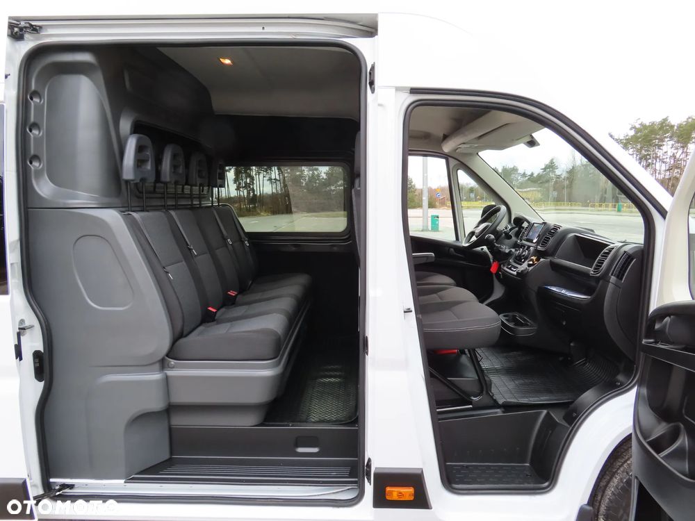 Fiat Ducato MAXI seria 8 MIXTO Doka Brygadowy Dubel 7-Mio Osobowy+1170 Kg Ładowności DMC 3500 Kg Rozstaw Osi 4035 mm Furgon L4H3 2.2 MultiJet3 H3-POWER 160 KM Android Auto/Carplay Serwis ASO Do Ostatniego Kilometra Gotowy Do Pracy STAN JAK NOWY POLECAM - 17