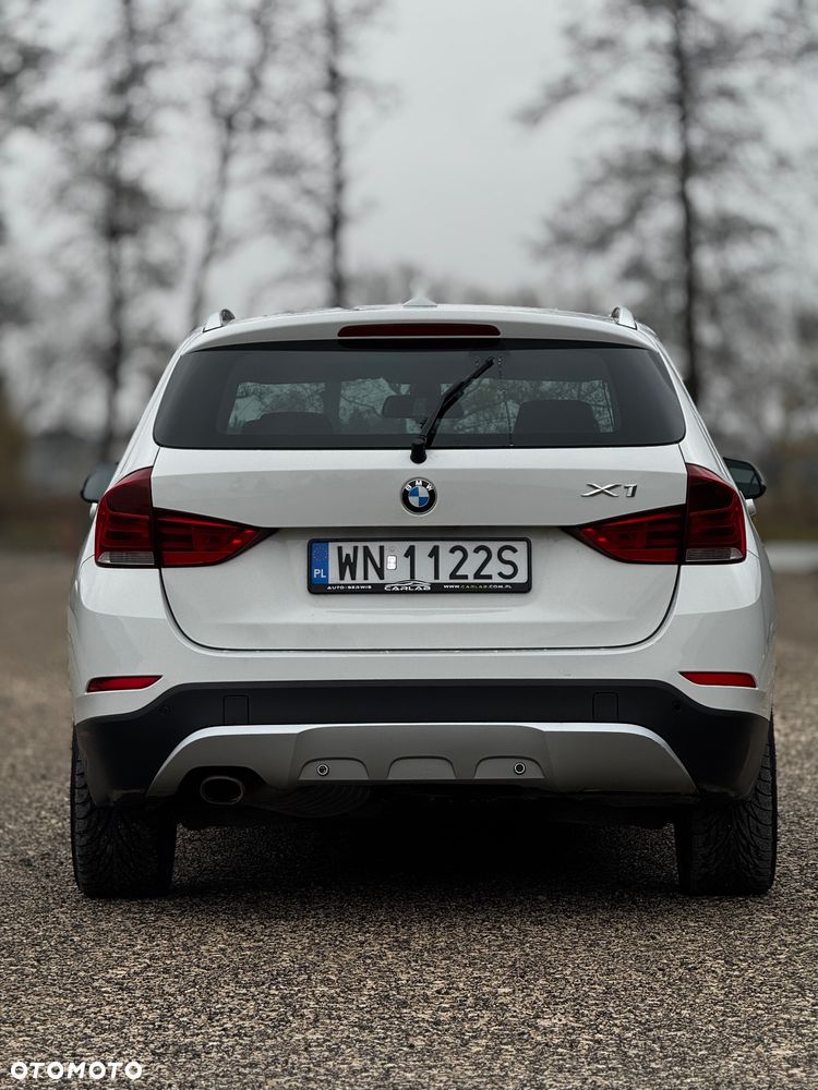BMW X1 xDrive18d - 16