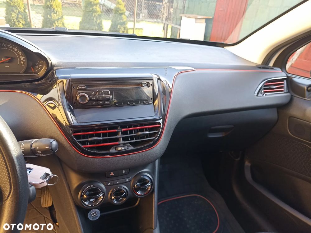 Peugeot 208 PureTech 68 Active - 12