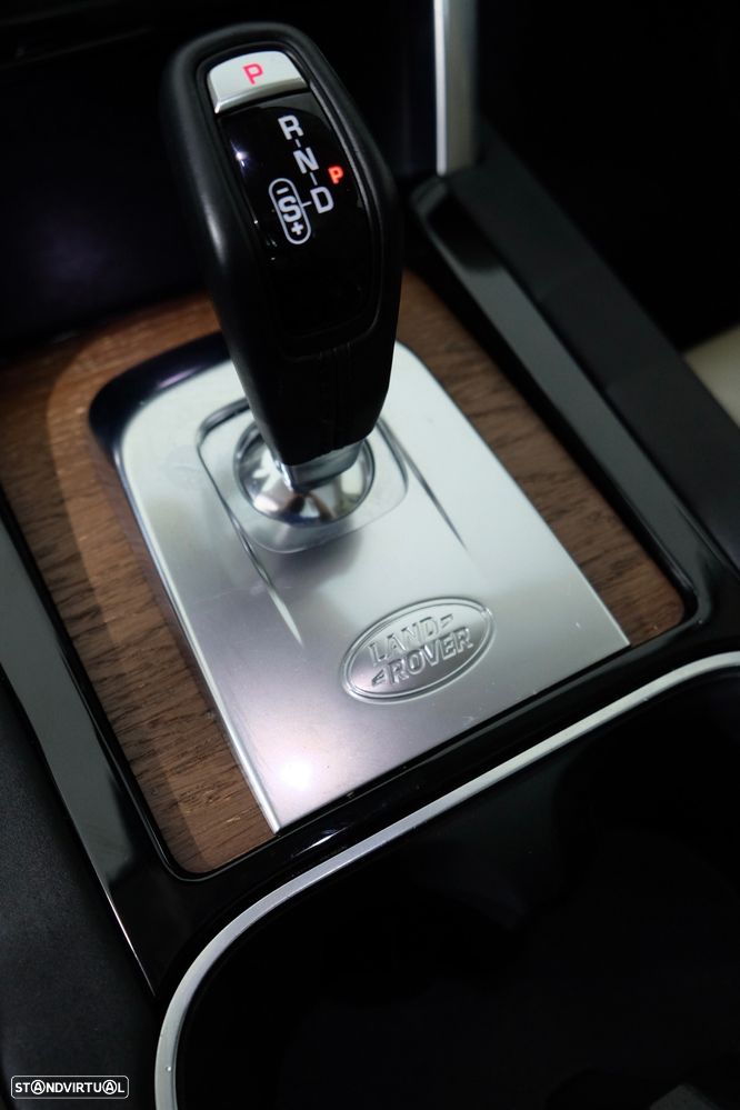 Land Rover Discovery Sport 1.5 I3 P300e AWD Dynamic SE - 11
