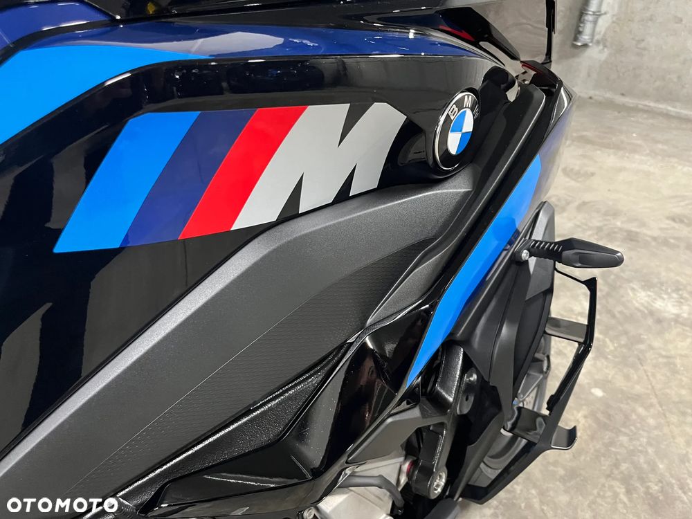BMW XR - 11