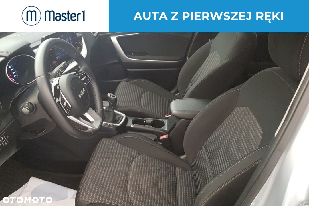 Kia Ceed 1.5 T-GDI M - 10