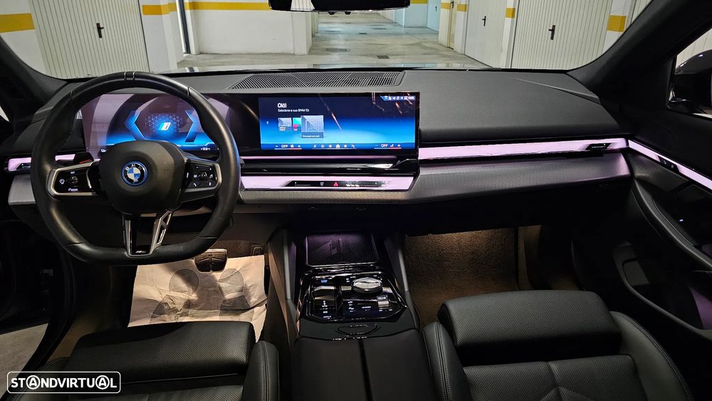 BMW i5 eDrive40 Pack Desportivo M - 13