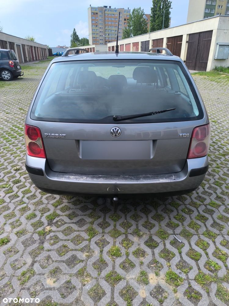 Volkswagen Passat - 19