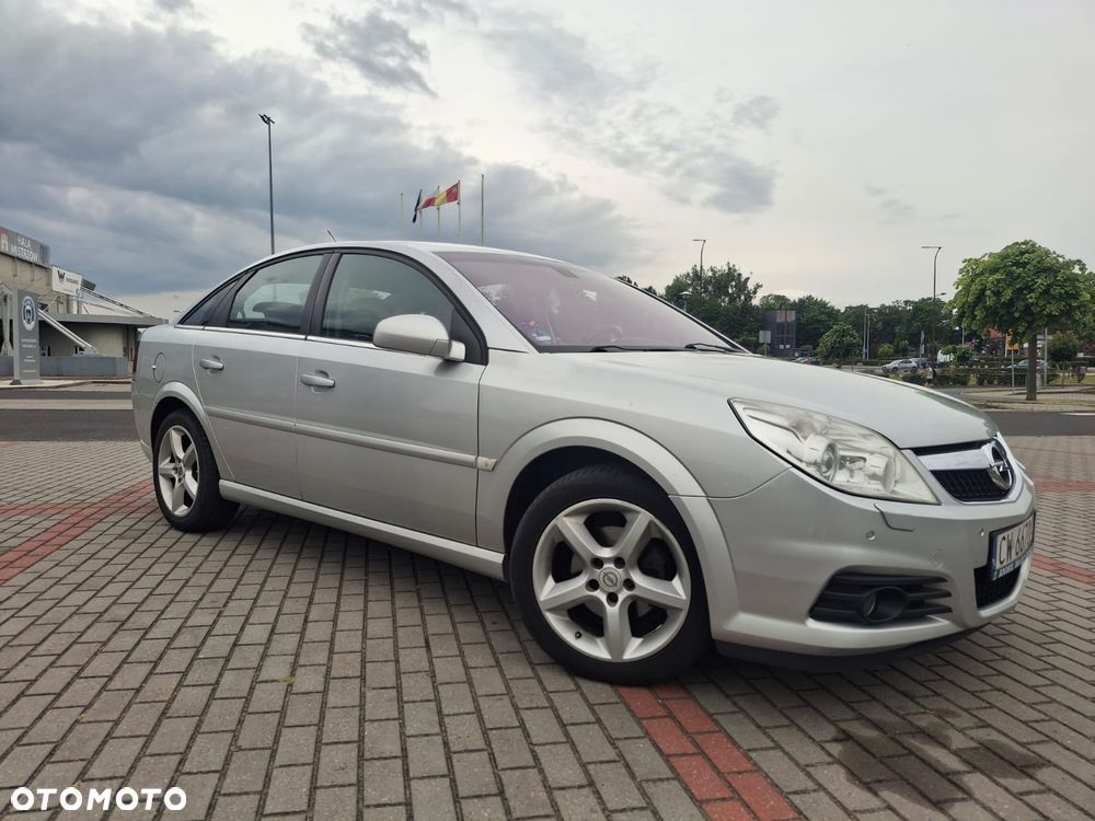 Opel Vectra 1.8 Edition - 1