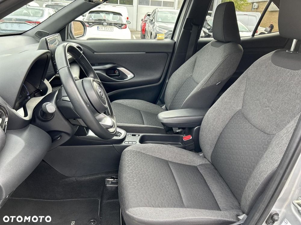 Toyota Yaris Cross Hybrid 1.5 Comfort - 11