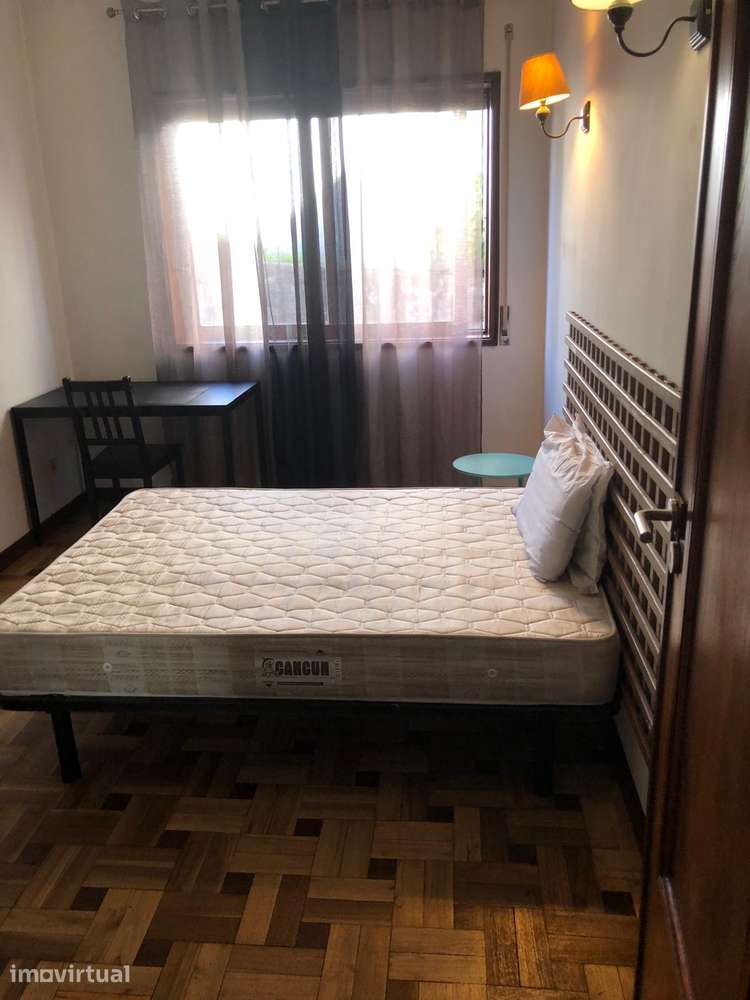 Quartos Disponíveis Aldoar - Perto faculdade Lusíada Porto - Grande imagem: 4/4