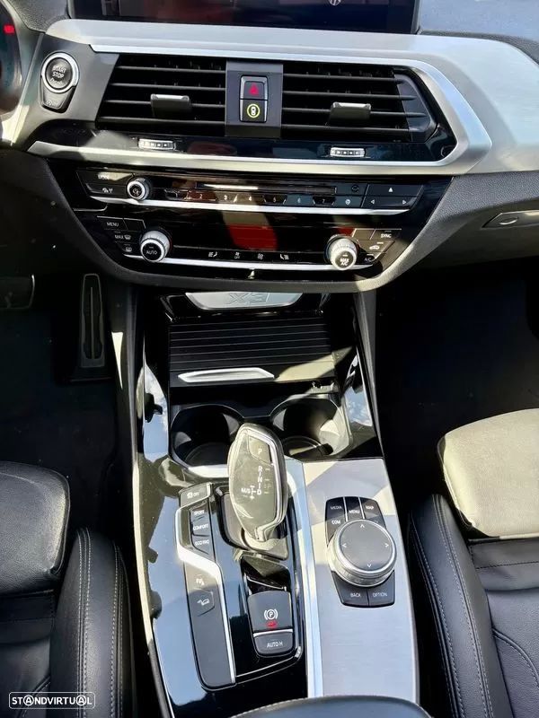 BMW X3 20 d xDrive Pack M - 12