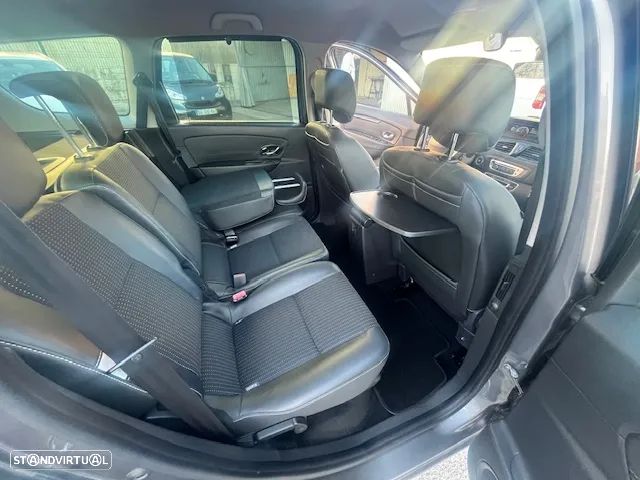 Renault Grand Scénic 1.5 dCi Luxe SS - 16