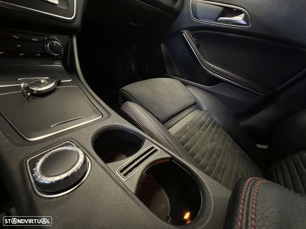 Mercedes-Benz CLA 180 d AMG Line Aut. - 30