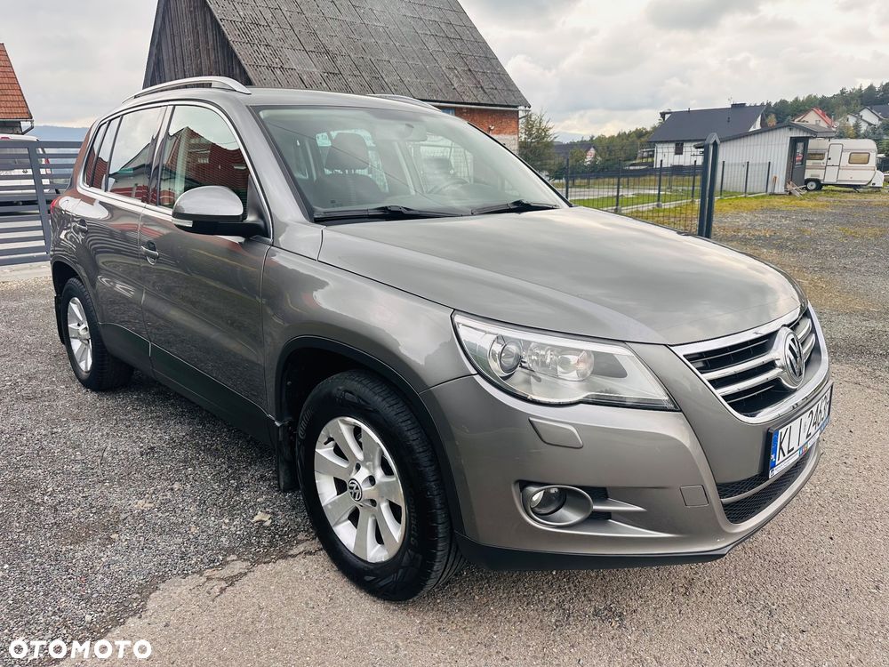 Volkswagen Tiguan - 9