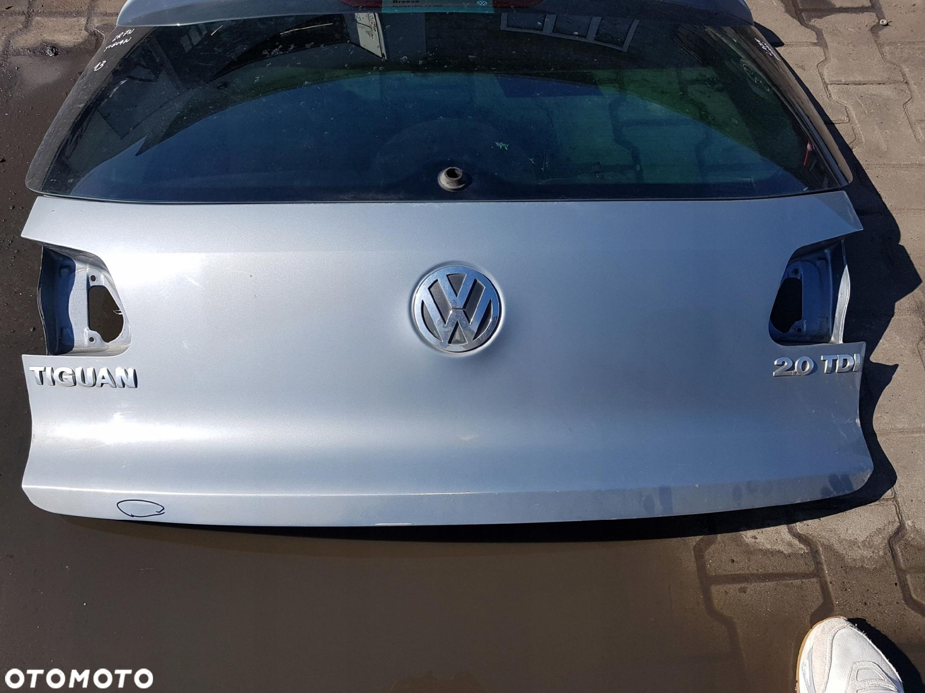 VW TIGUAN I 5N 06-15r KLAPA BAGAŻNIKA TYŁ LR7N - 2