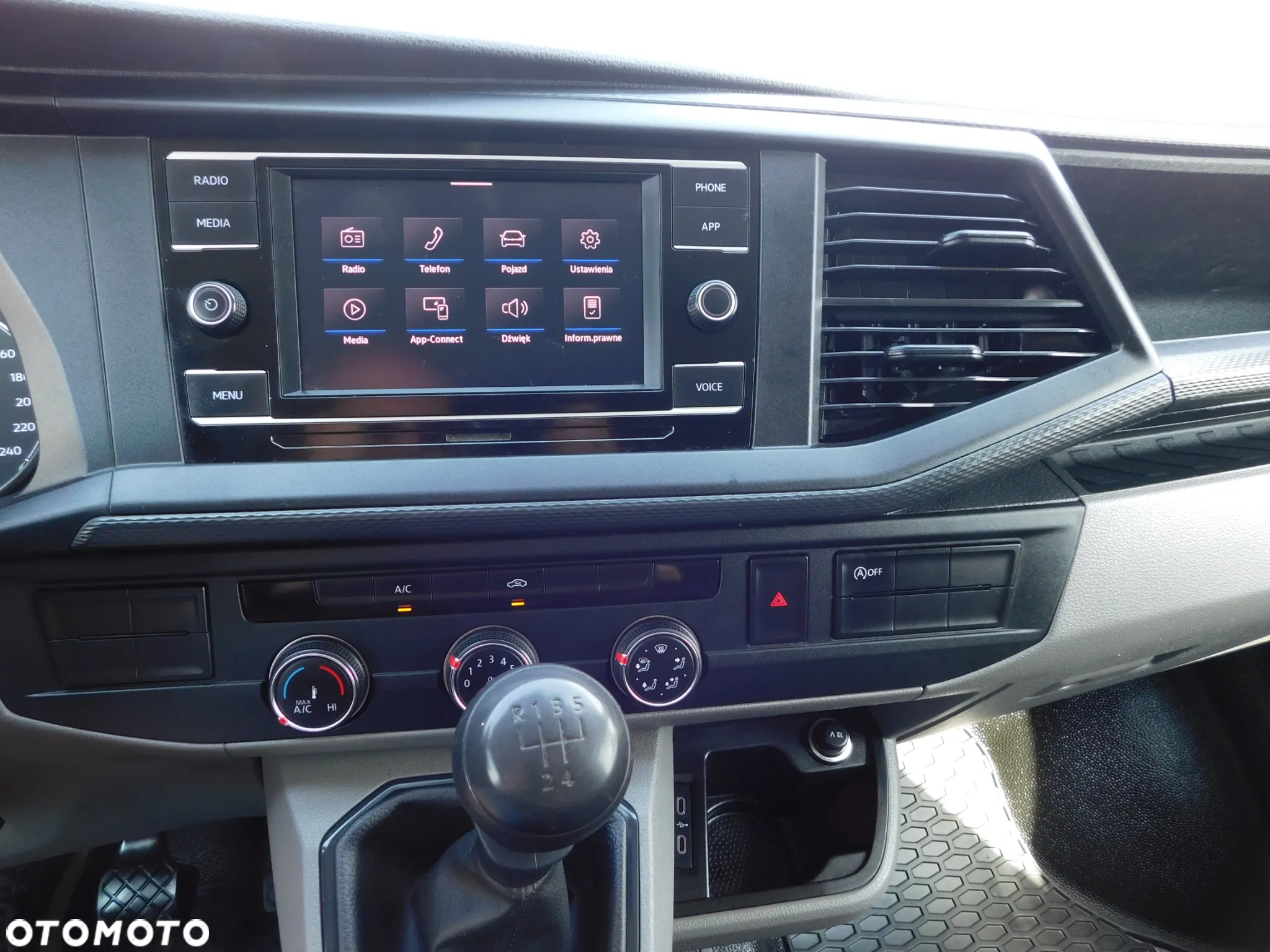 Volkswagen Transporter T6.1 TDI L2 - 8