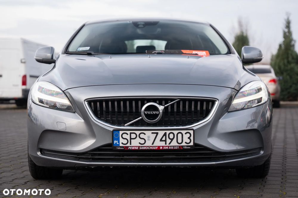 Volvo V40 D2 Geartronic Momentum - 17