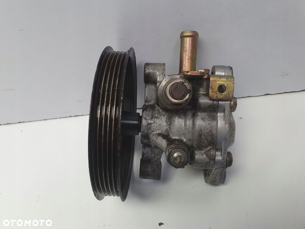 Mitsubishi Carisma 1.8 GDI POMPA WSPOMAGANIA - 4